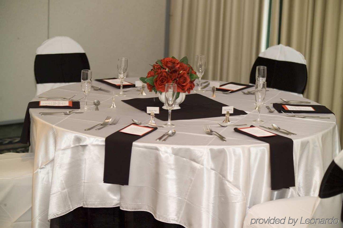 Hilton Garden Inn Sarasota-Bradenton Airport מסעדה תמונה
